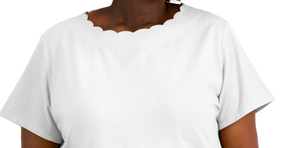 Anne Klein Women's Scalloped Short Sleeve Round Neck T-Shirt White Size 3X