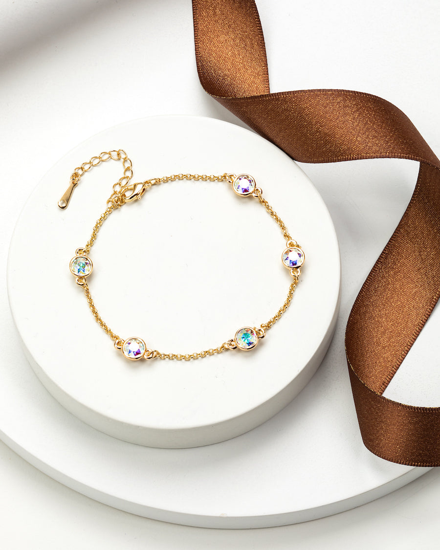 Dainty Crystal Station Chain Bracelet - Ruumur