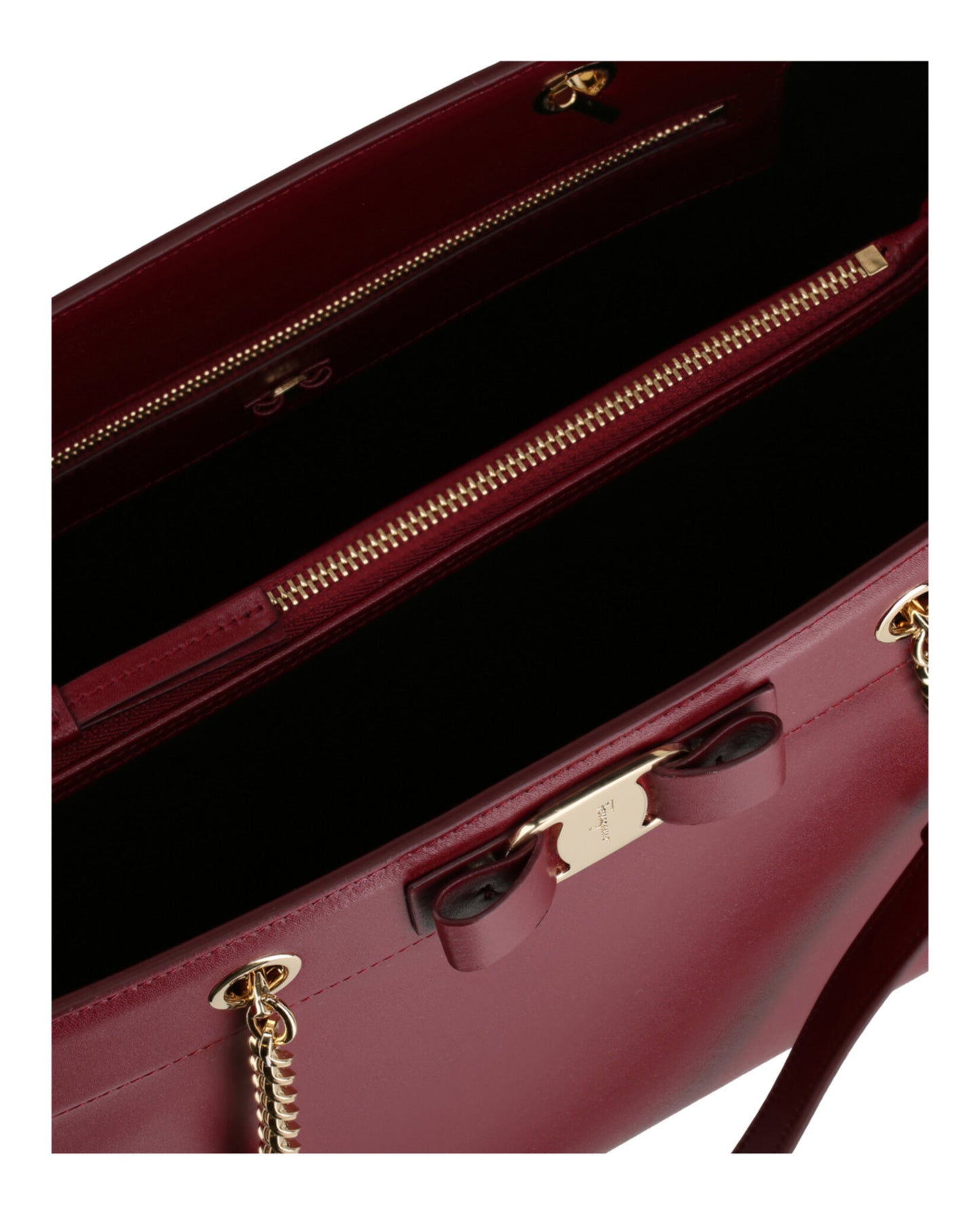 title:Vara Bow Smooth Leather Tote;color:Carmine