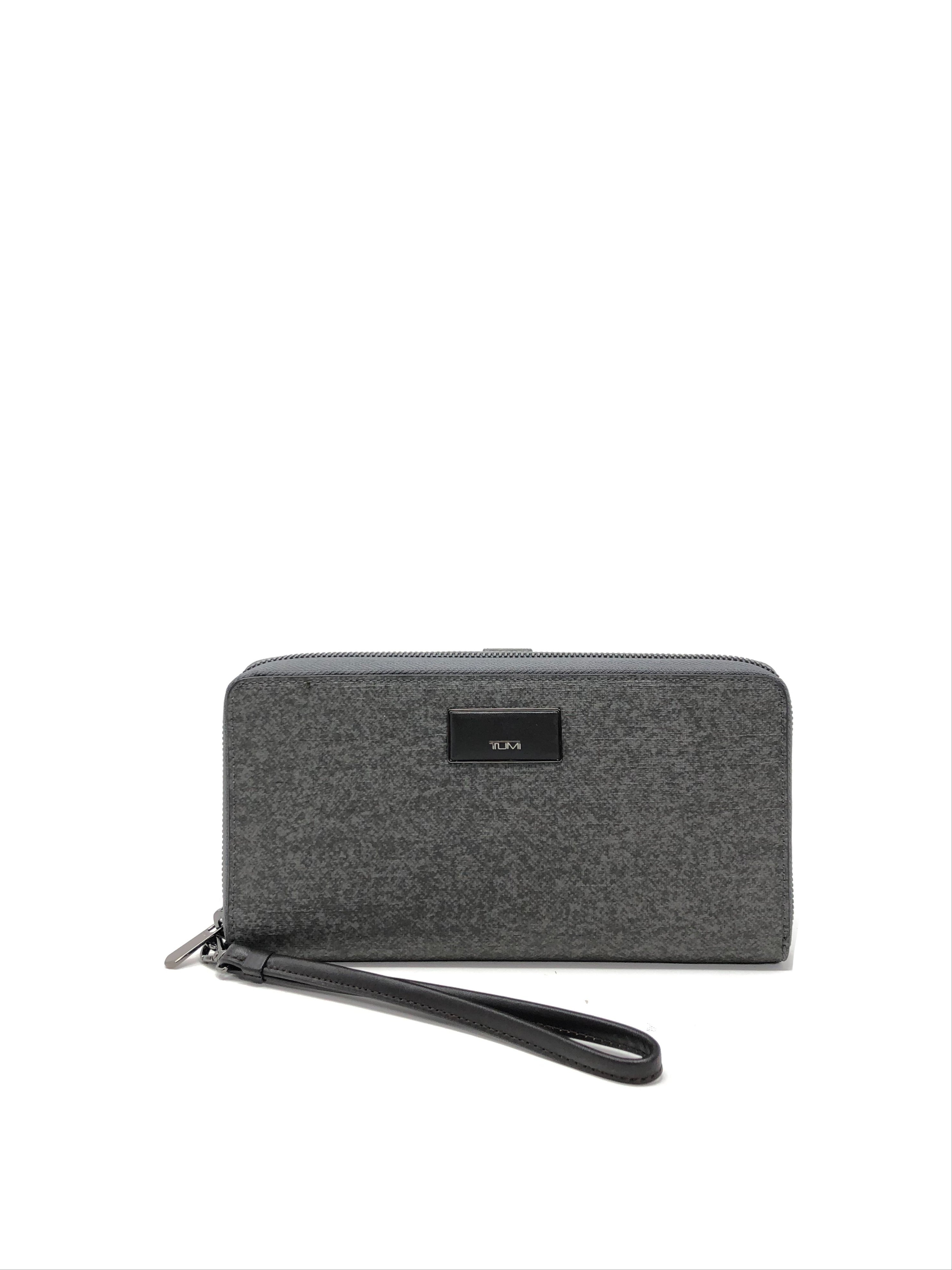 Tumi Black Wallet | World of Watches
