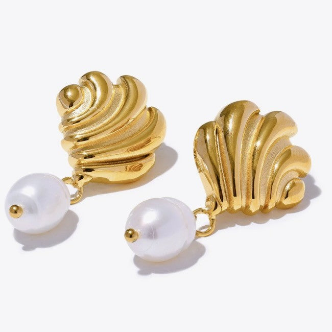 title:18K Gold Plated Vintage Freshwater Pearl Drop Earrings;color:Gold