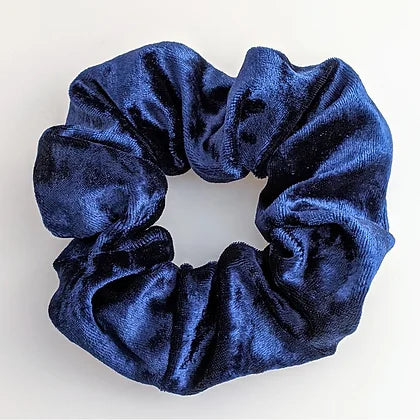 title:Velvet Scrunchies, 4 Pack;color:Dark Color Pallet