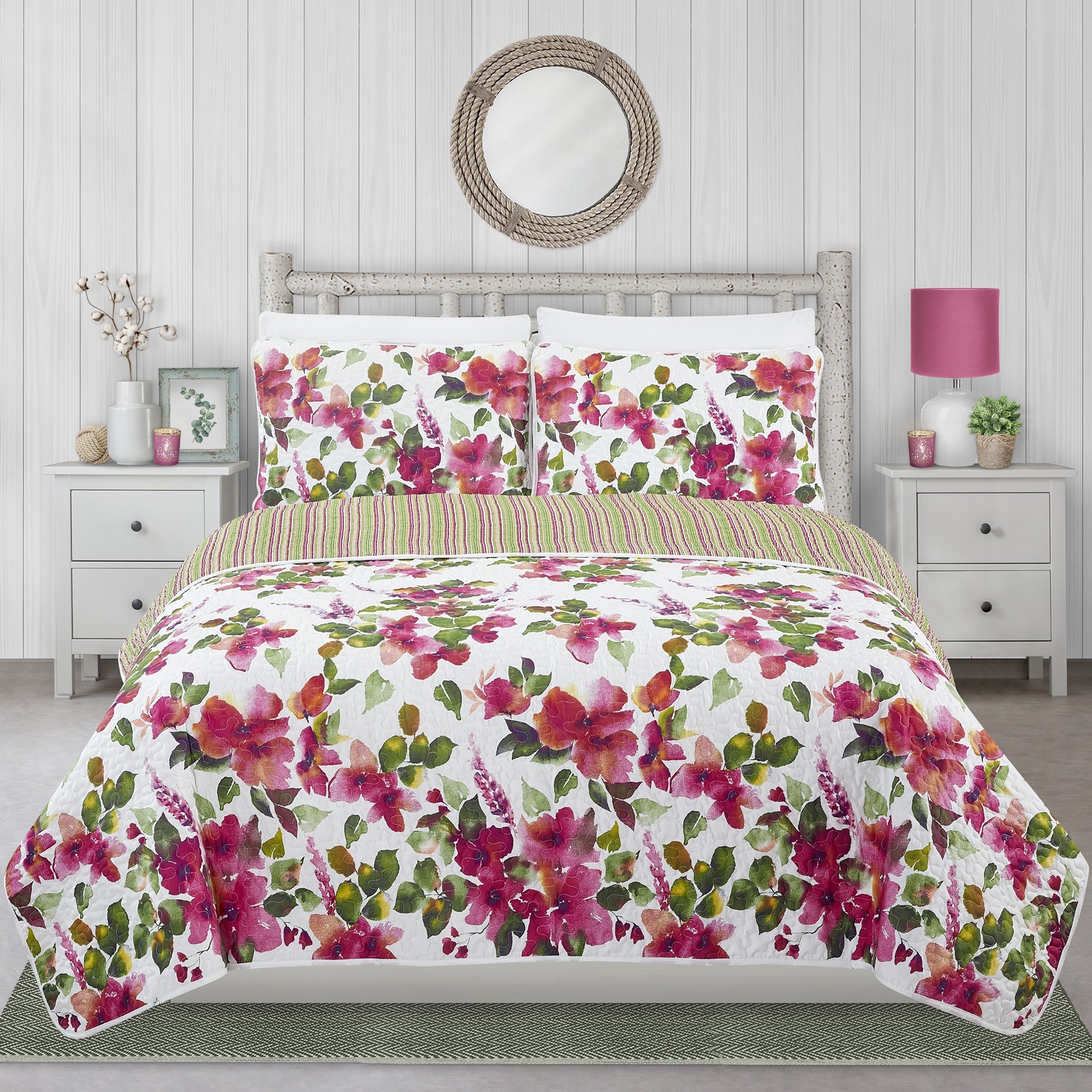 title:Safdie & Co. Quilt 3PC Set DQ Floral;color:Multi