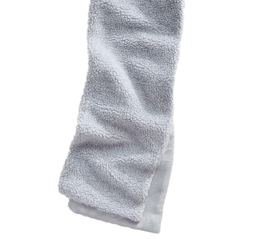 Sun + Stone Men's Solid Fleece Scarf Grey Size Regular