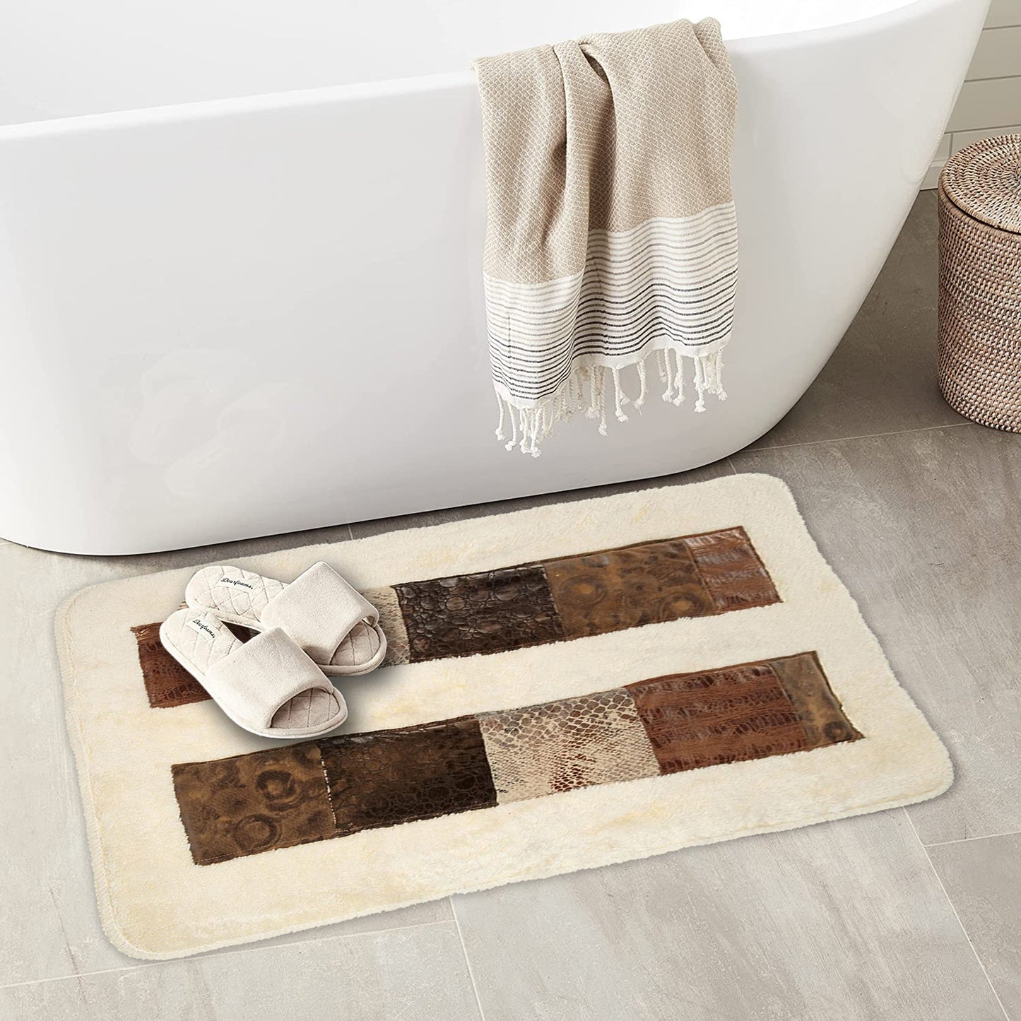 Zahari Home Bathroom Rug Classic Luxury Bath Rug Contemporary Decor Beautiful Shower Mat Unique Design Stylish Bathroom Rug Bath Shower Tub Decor Western Country