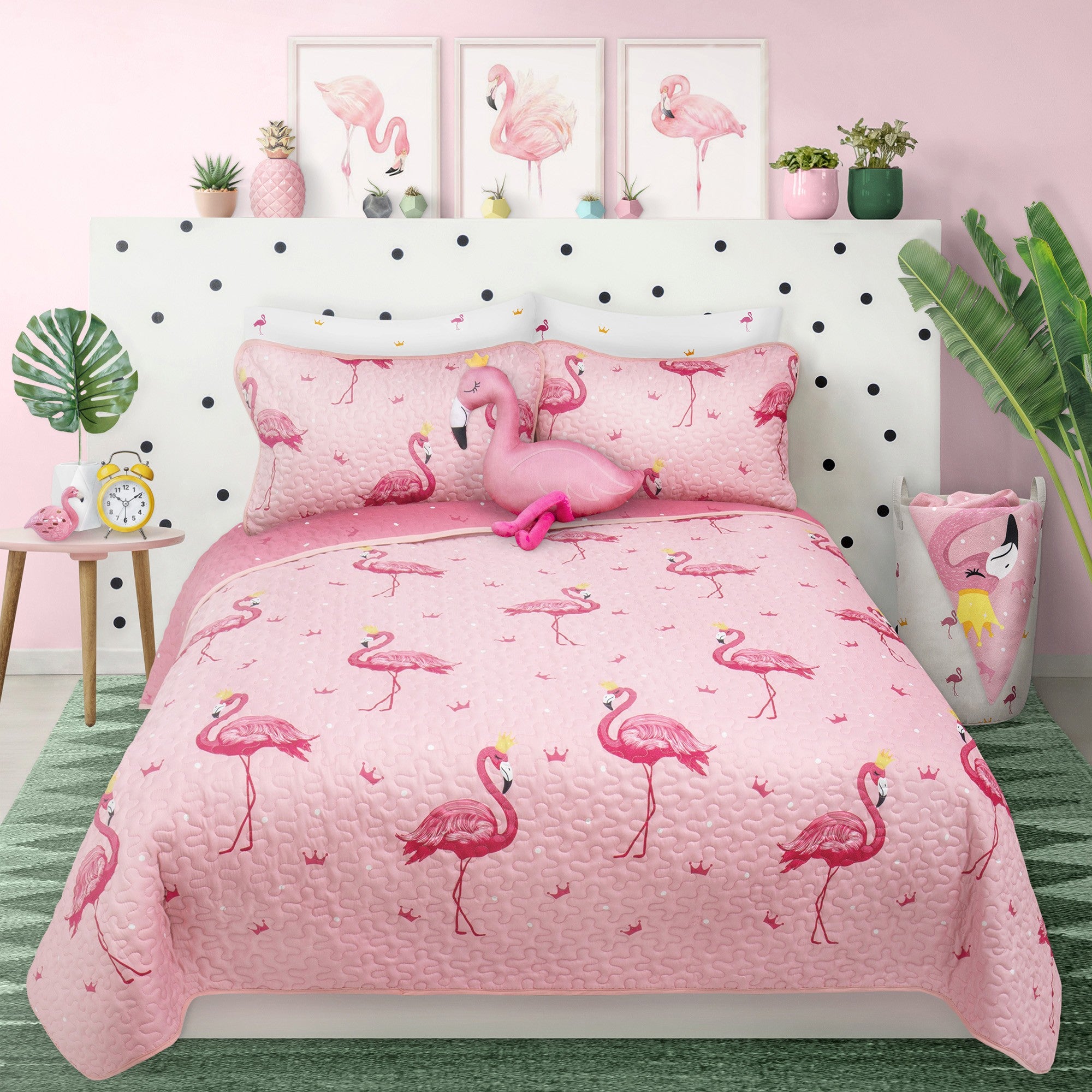 title:Safdie & Co. Quilt 3PC Set DQ Flamingo;color:Multi