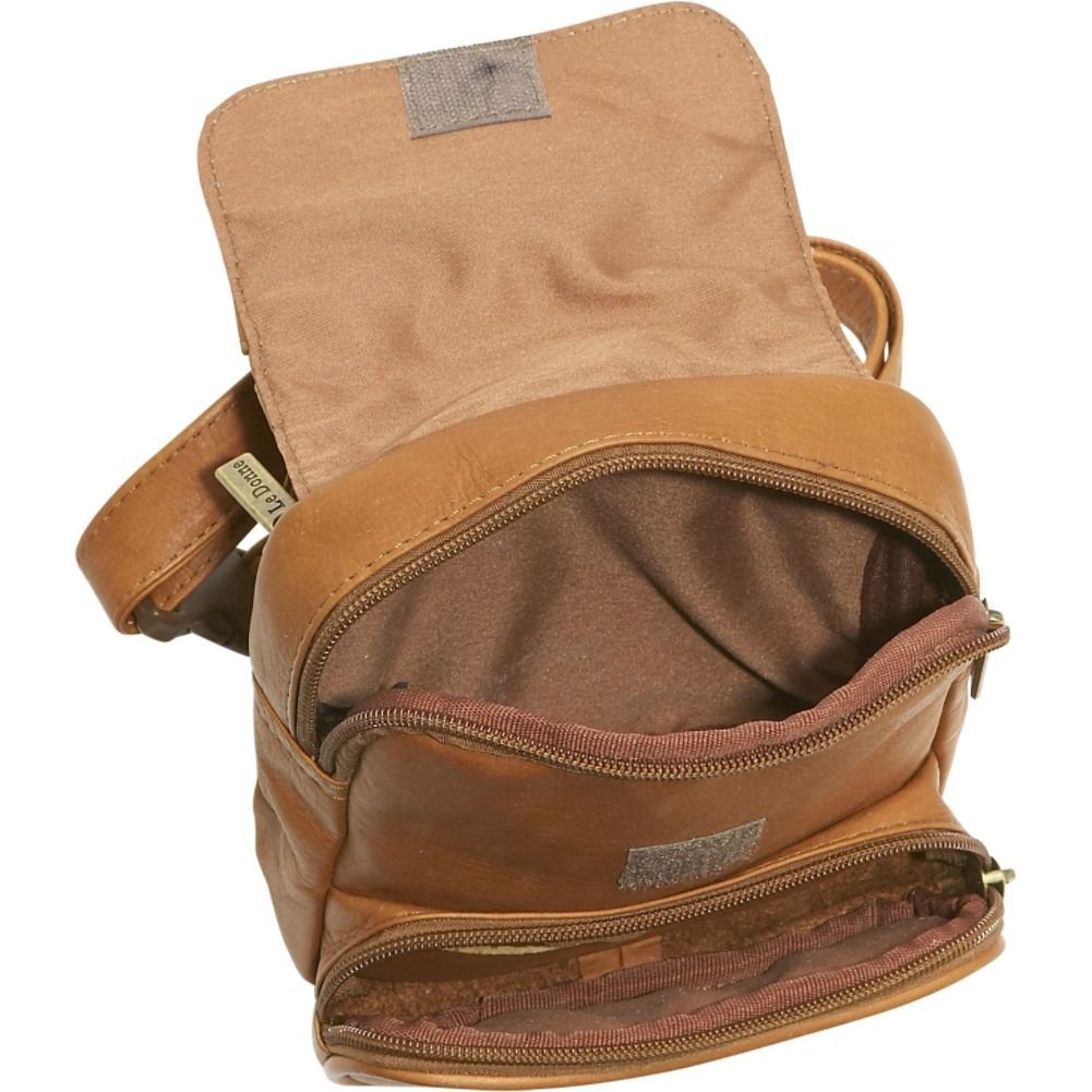 title:Le Donne Leather Traveler Waist Bag;color:TAN