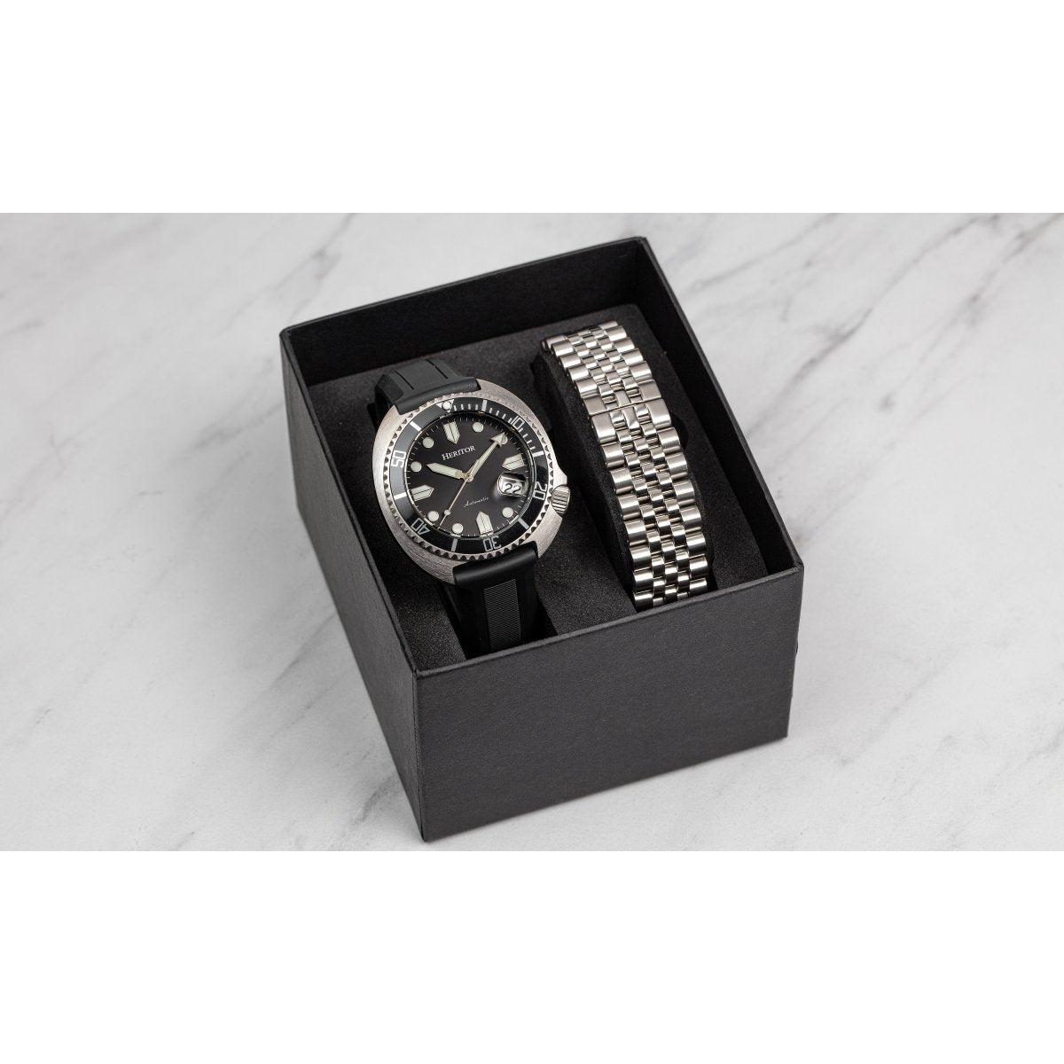 Heritor Automatic Matador Box Set with Interchangable Bands and Date Display - Black/Silver - HERHR9301