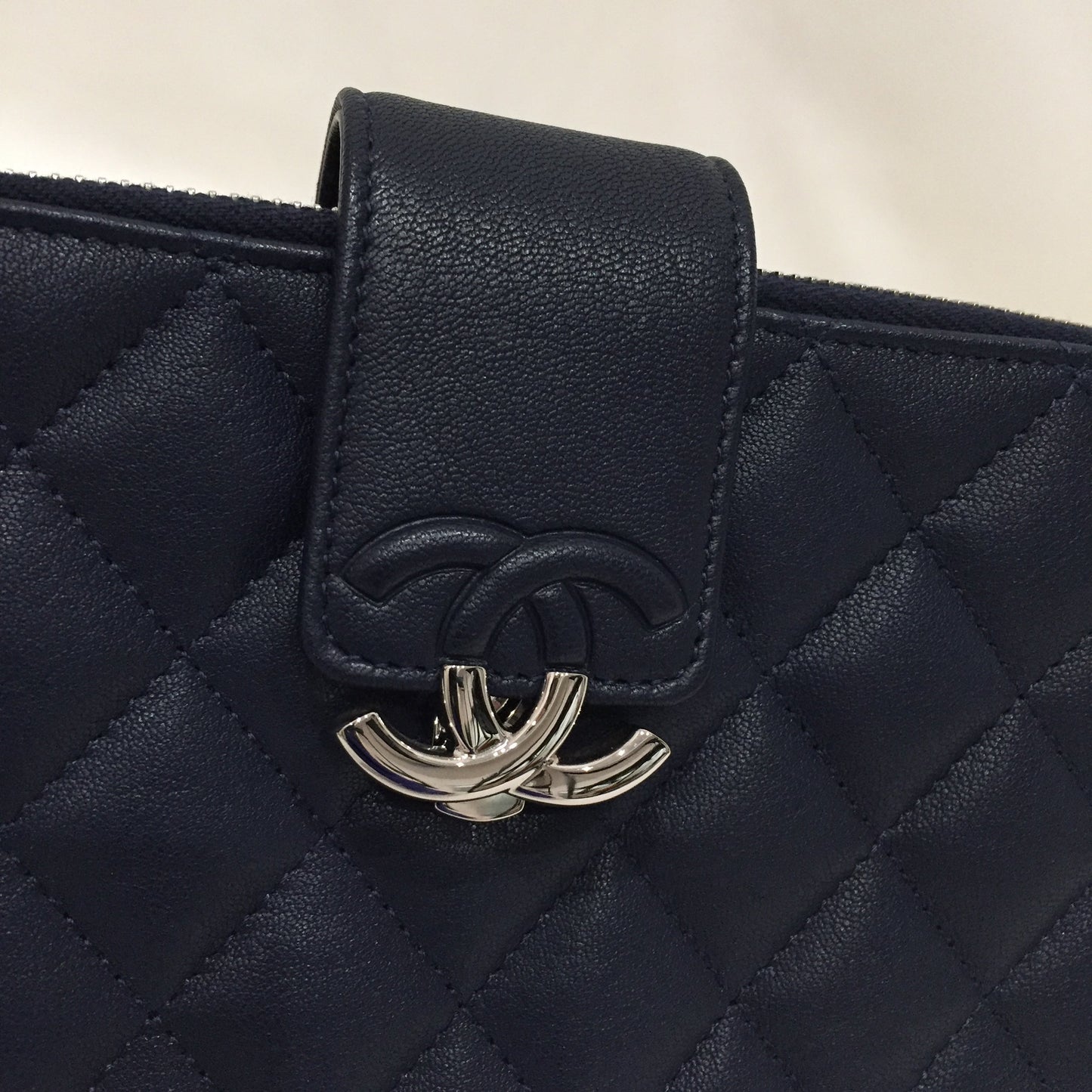 Pre-Owned Chanel Navy Leather Double Zippy Wallet On Chain Crossbody Bag Sku# 81368