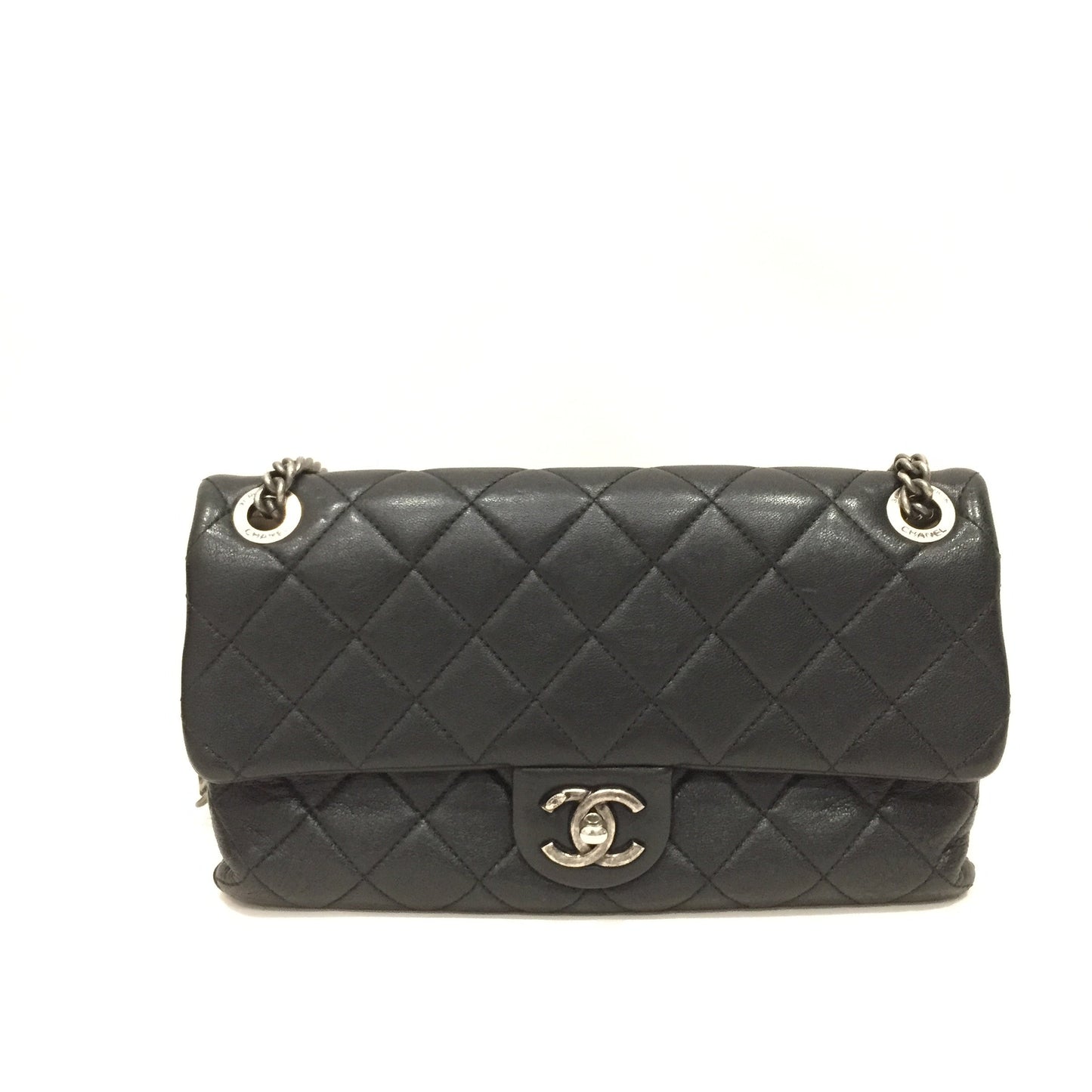 Pre-Owned Chanel Black Leather Flap Shoulder Bag Sku# 81173