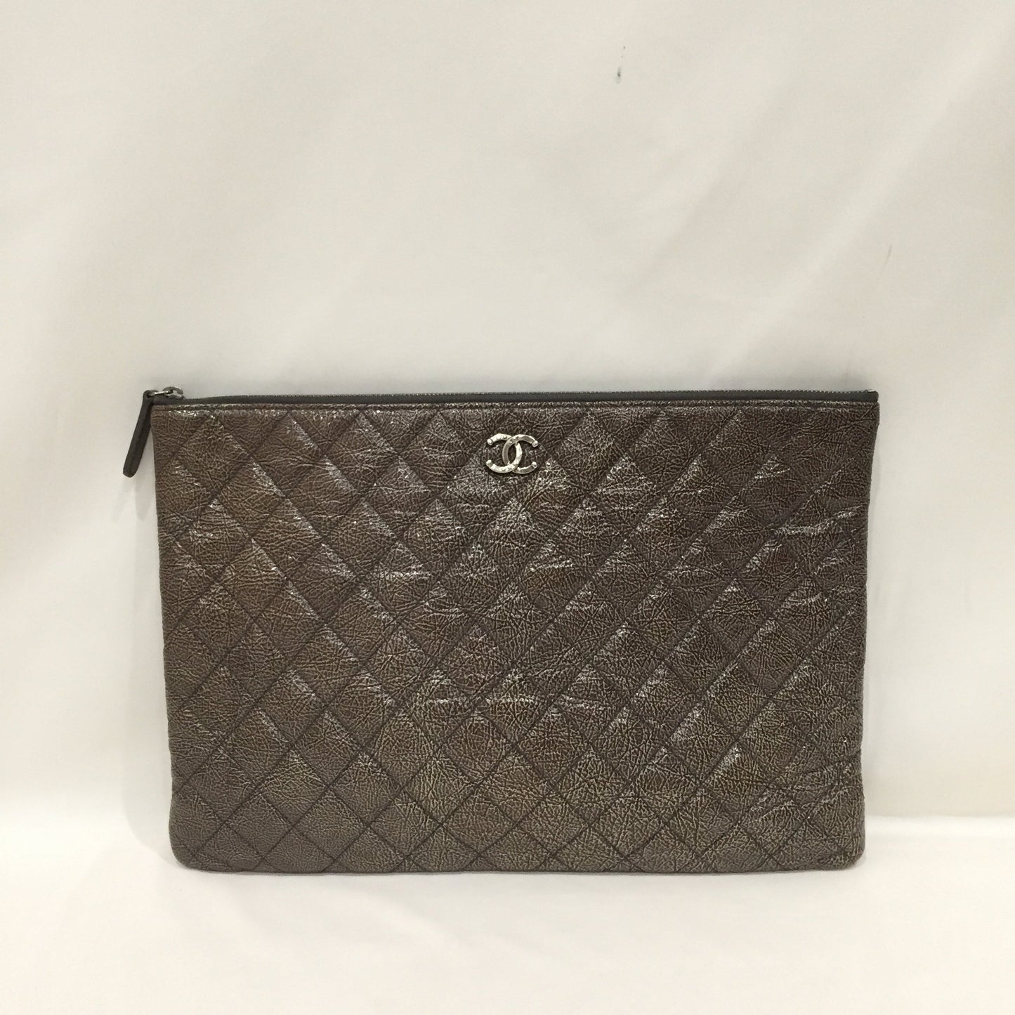 Pre-Owned Chanel Brown Matt Metallic Zippy Clutch Sku# 81396