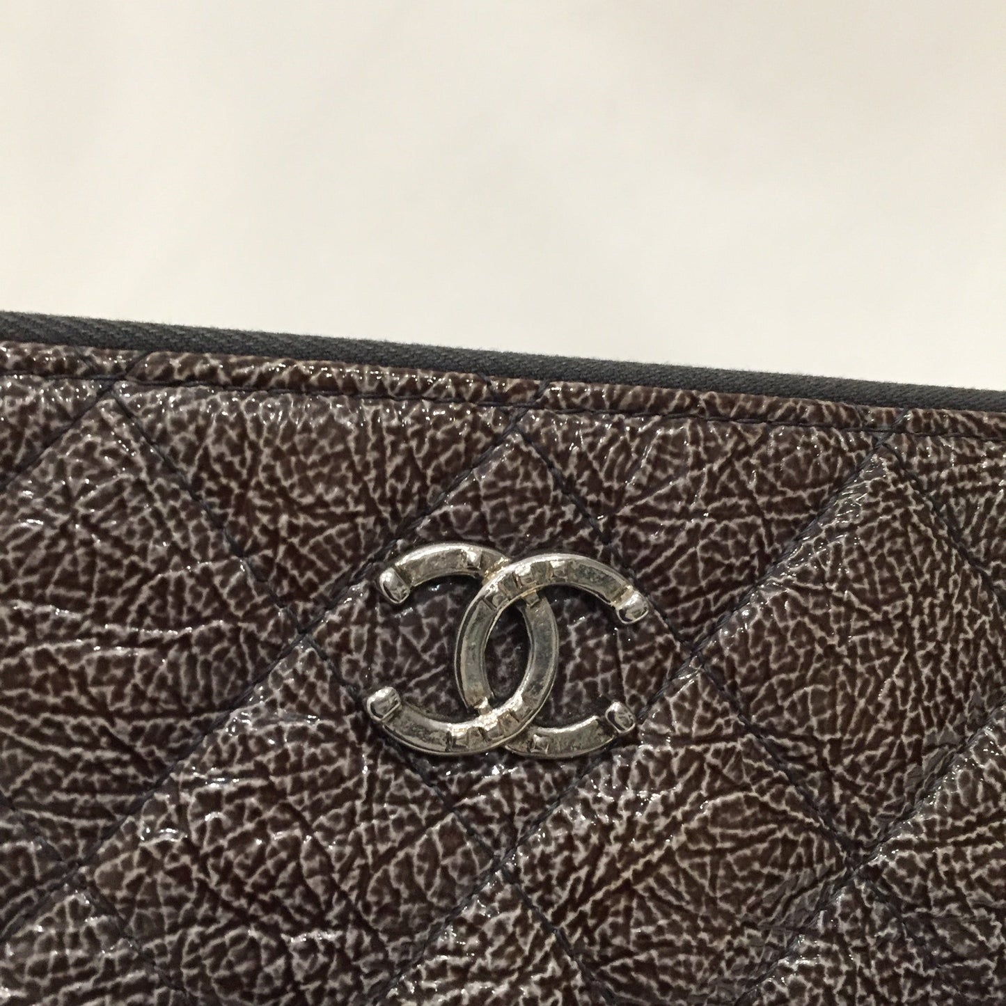 Pre-Owned Chanel Brown Matt Metallic Zippy Clutch Sku# 81396