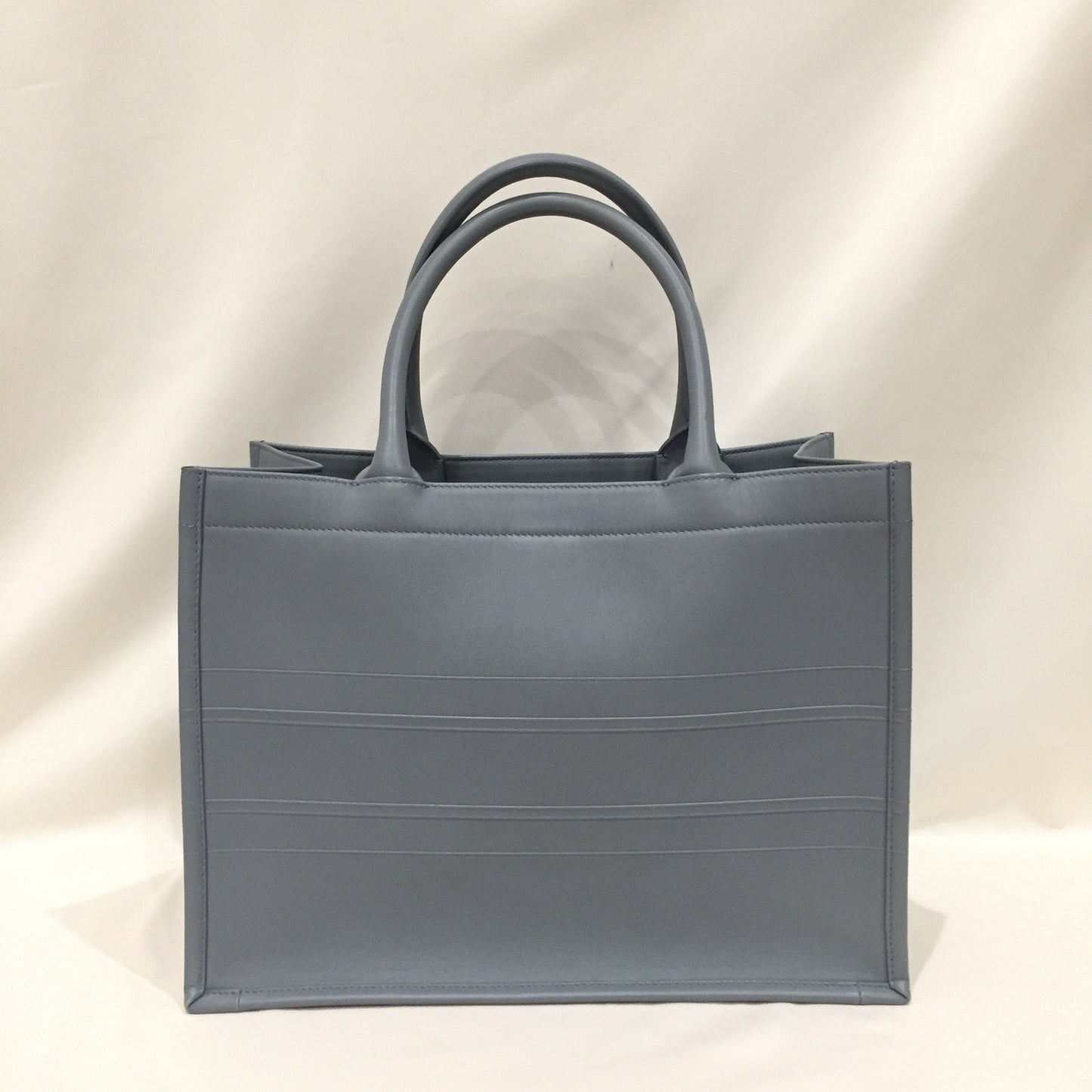 Pre-Owned Dior Blue Leather Medium Book Tote Sku# 81395