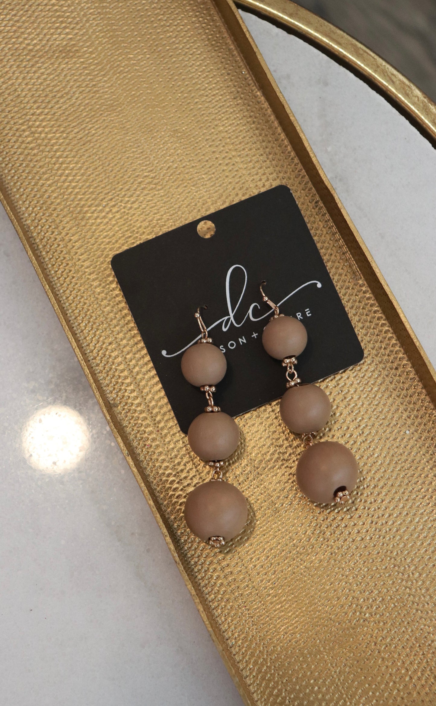 ELEANOR DROP WOOD EARRING