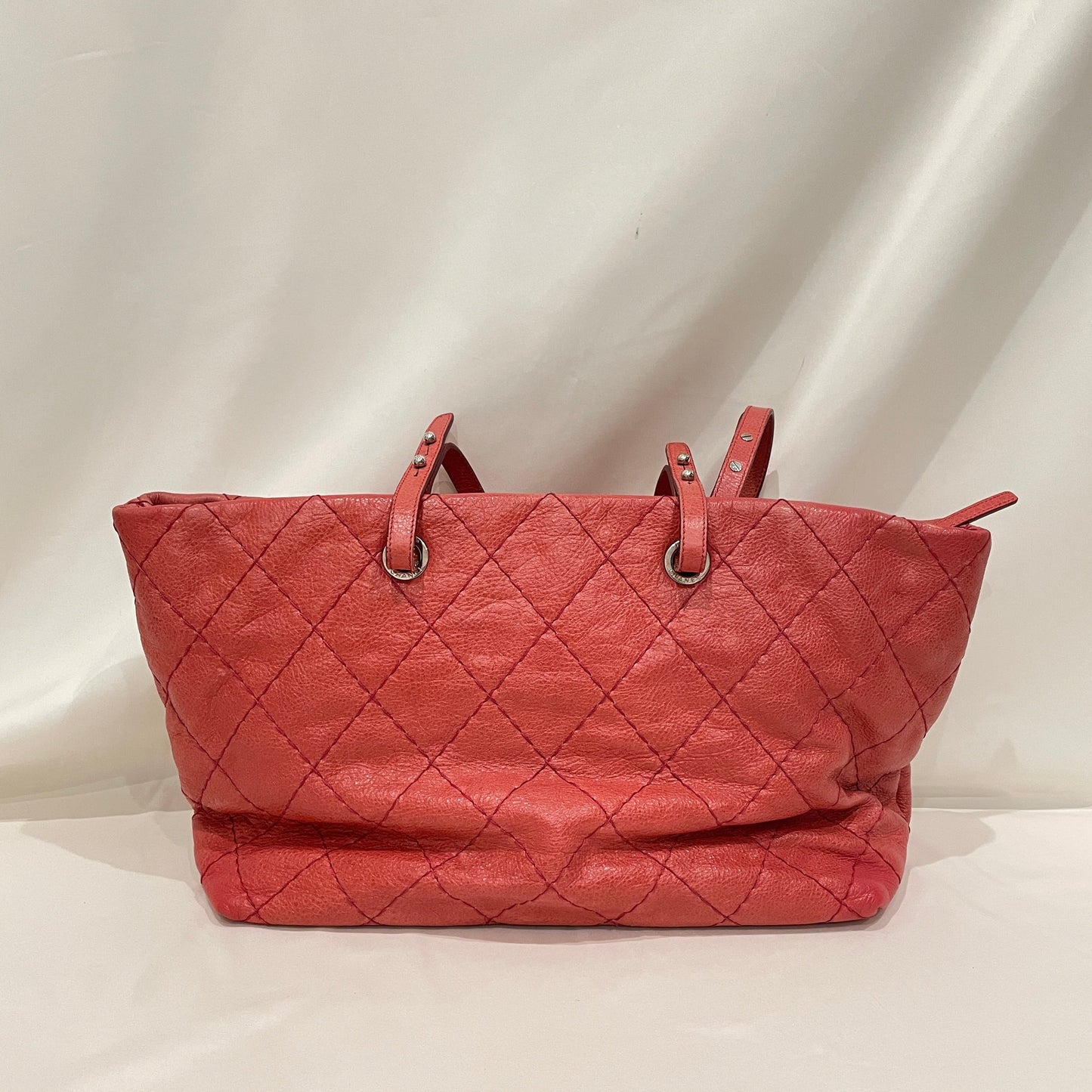 Pre-Owned Chanel Pink Leather Large On The Road Tote Sku# 80829