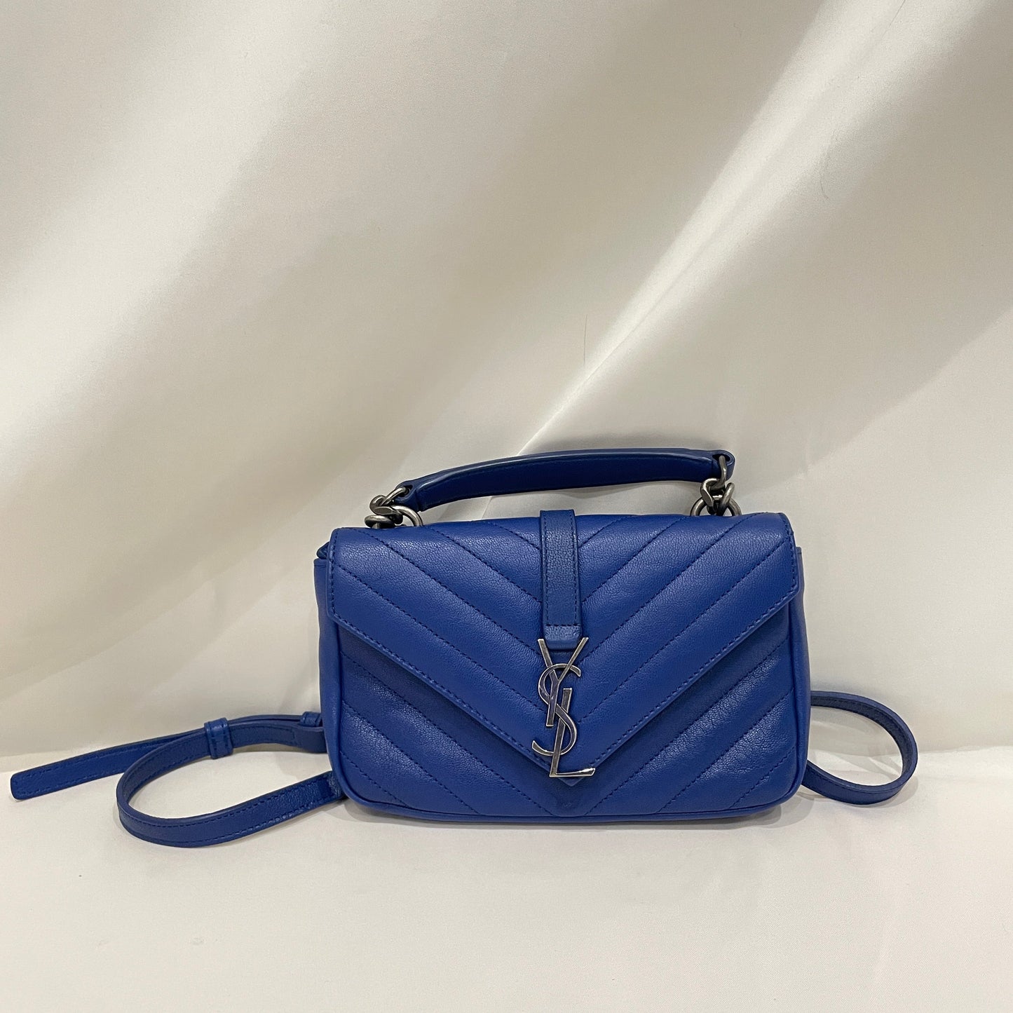 Pre-Owned Yves Saint Laurent Blue College WOC Wallet On Chain Crossbody Bag Sku# 80997