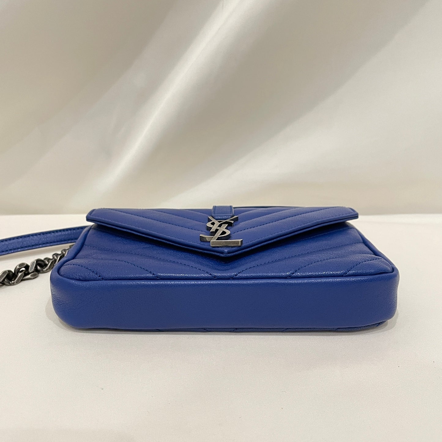 Pre-Owned Yves Saint Laurent Blue College WOC Wallet On Chain Crossbody Bag Sku# 80997