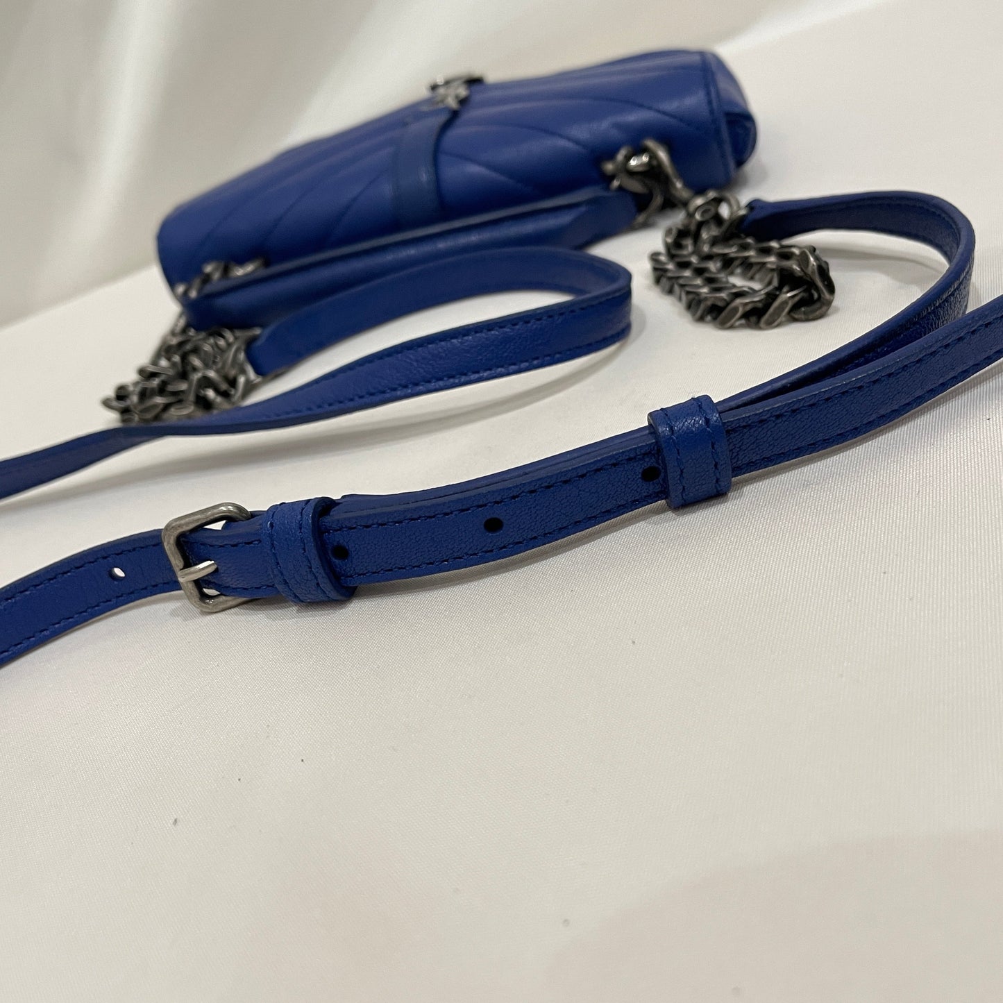 Pre-Owned Yves Saint Laurent Blue College WOC Wallet On Chain Crossbody Bag Sku# 80997