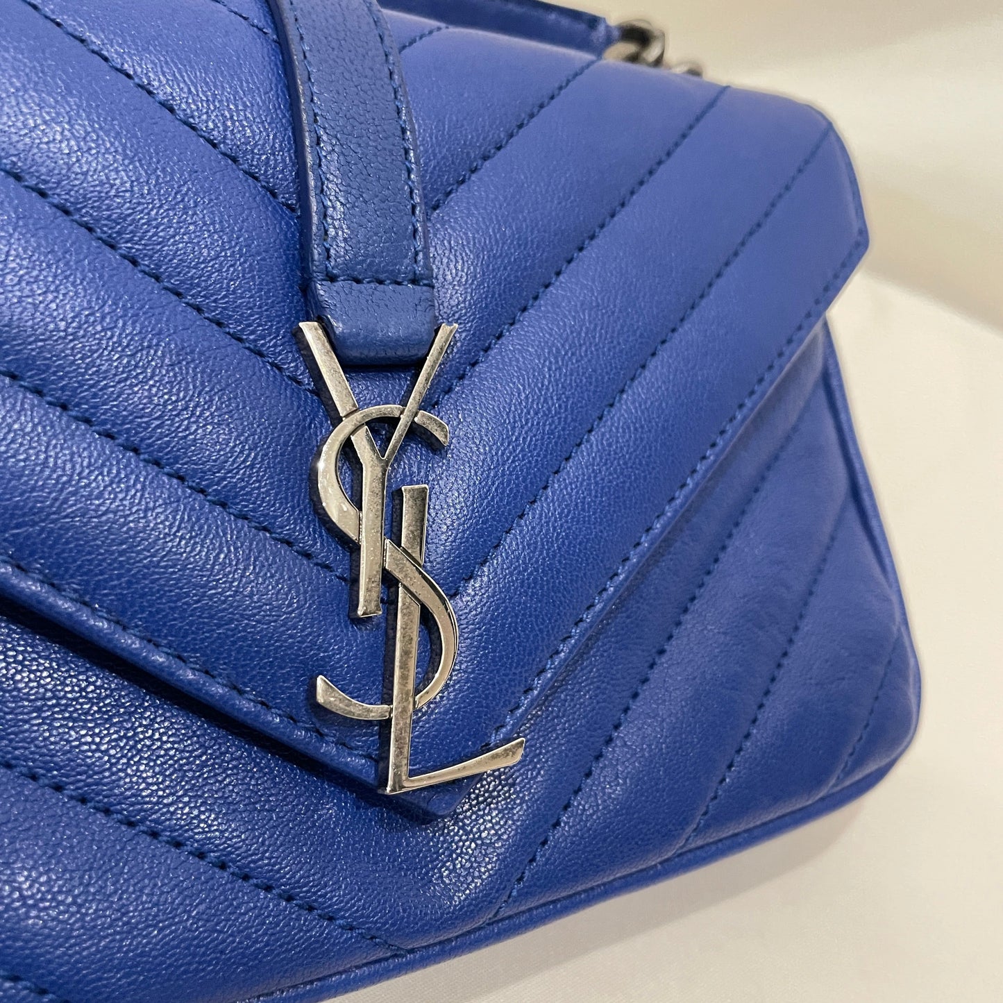 Pre-Owned Yves Saint Laurent Blue College WOC Wallet On Chain Crossbody Bag Sku# 80997