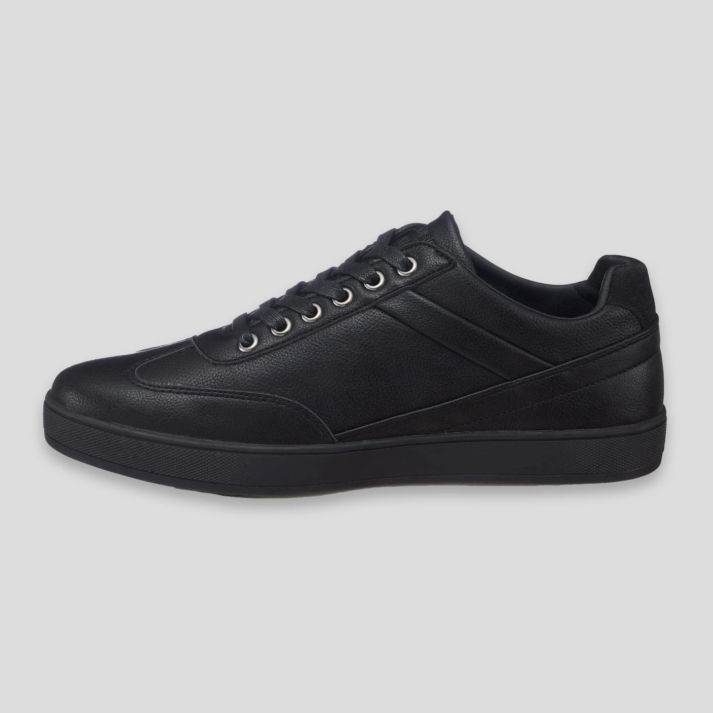 Men's Retro Low Top Court Sneakers Men's Sneaker Members Only 