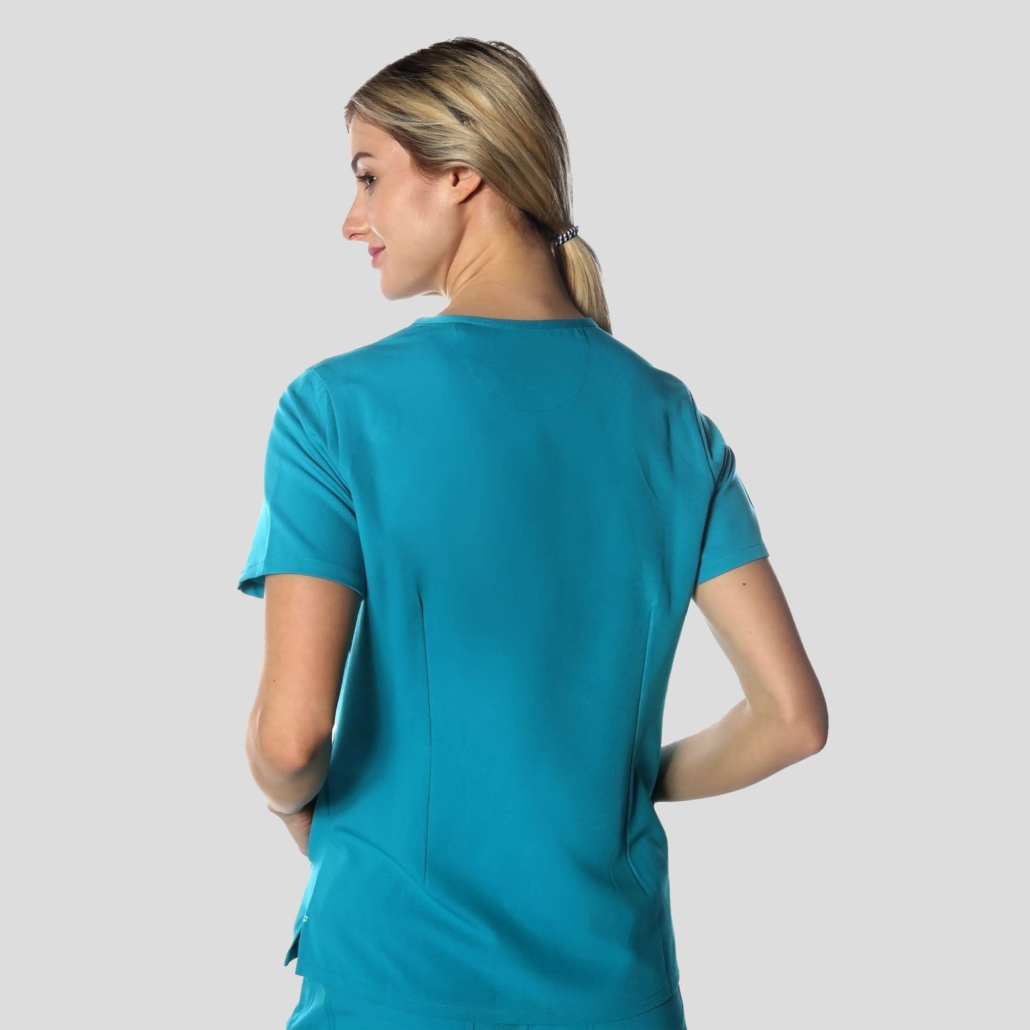 Cordoba 5-Pocket Scrub Top Womens Scrub Top Members Only 