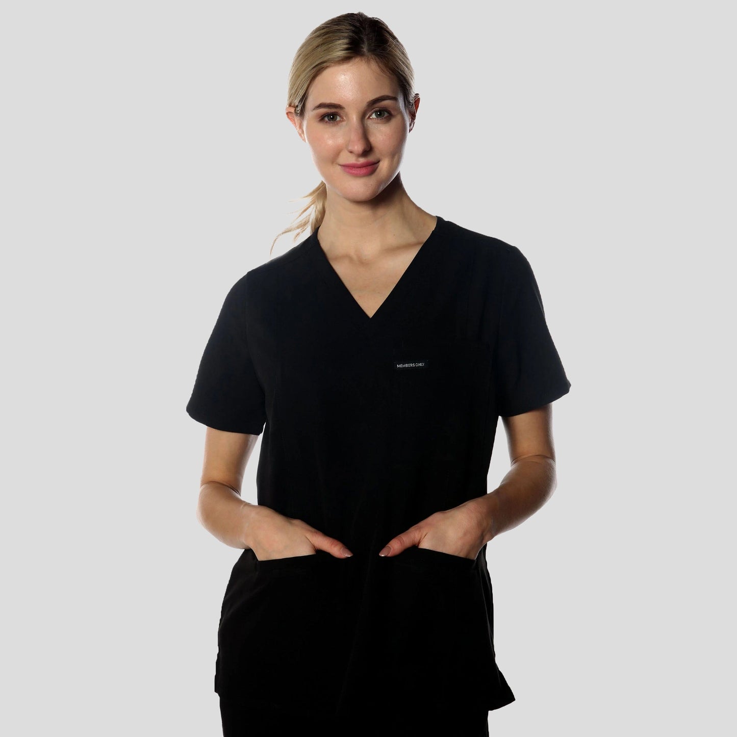 Siena 5-Pocket Scrub Top Womens Scrub Top Members Only Official 