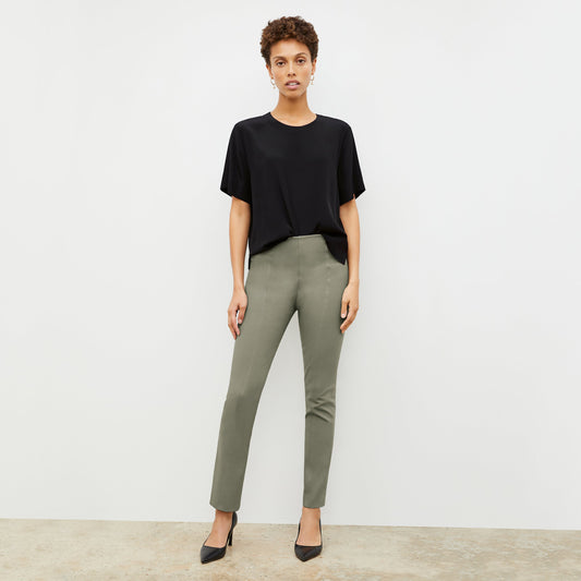 Front image of a woman wearing the foster pant in thyme | Lead