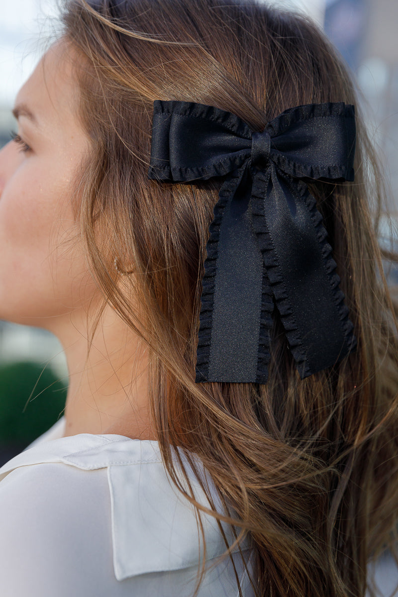 title:FRILLED CLASSIC BOW;color:black