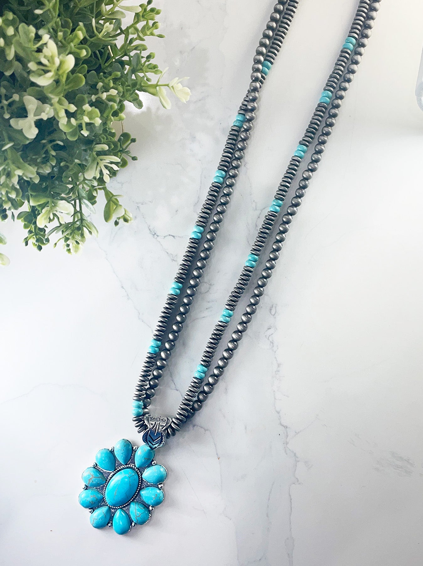 RANCH WIFEY TURQUOISE SQUASH BLOSSOM PENDANT NAVAJO PEARLS NECKLACE - Ruumur