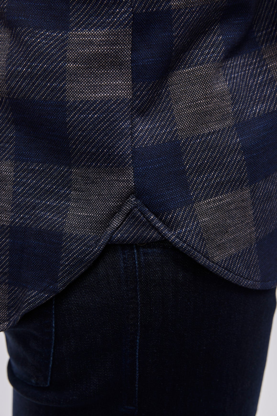 Max Colton James Shirt in Grey Navy Plaid