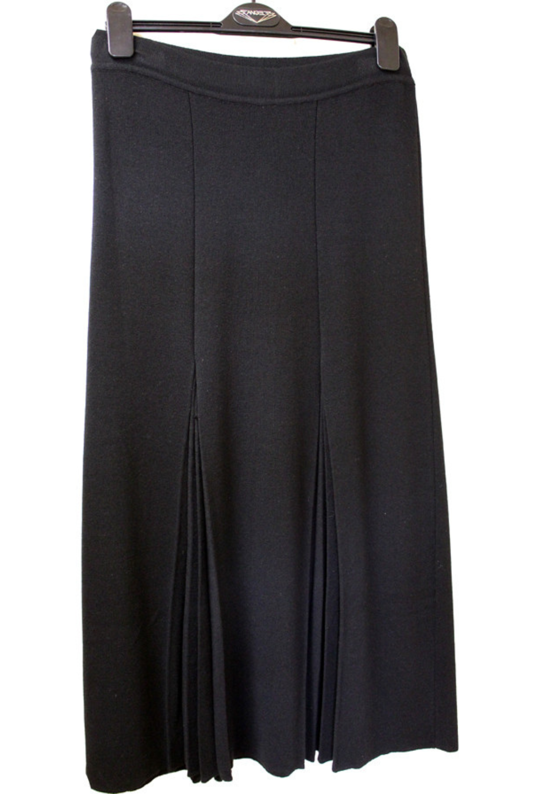 Long Pleated Skirt– Ruumur