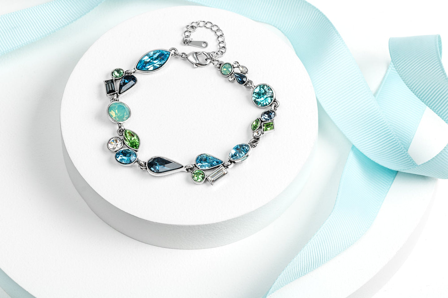 Blue Green Teardrop Swarovski Crystal Bracelet - Ruumur