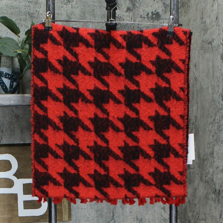 DKNY Women's Oversized Houndstooth Scarf Red and Black Size Regular