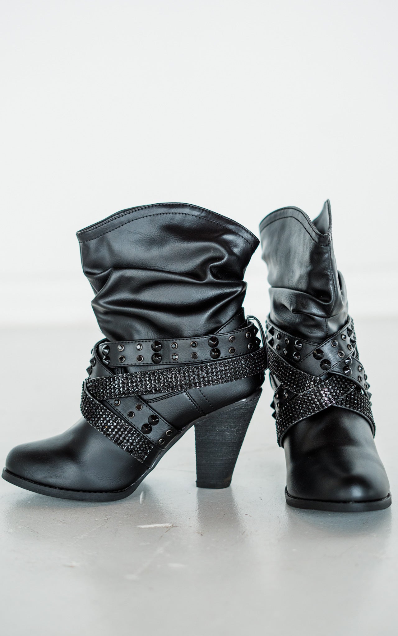 Short Change Booties in Black - Rural Haze